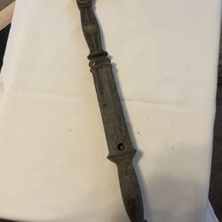 Vintage Crescent Bridgeport No. 56 Suregrip blue nail puller tool
