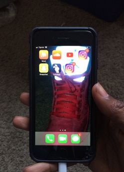 IPHONE 8 product red unlocked