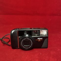 Nikon Zoom Touch 500s 35mm Film Camera 35-80mm Macro Lens Point & Shoot