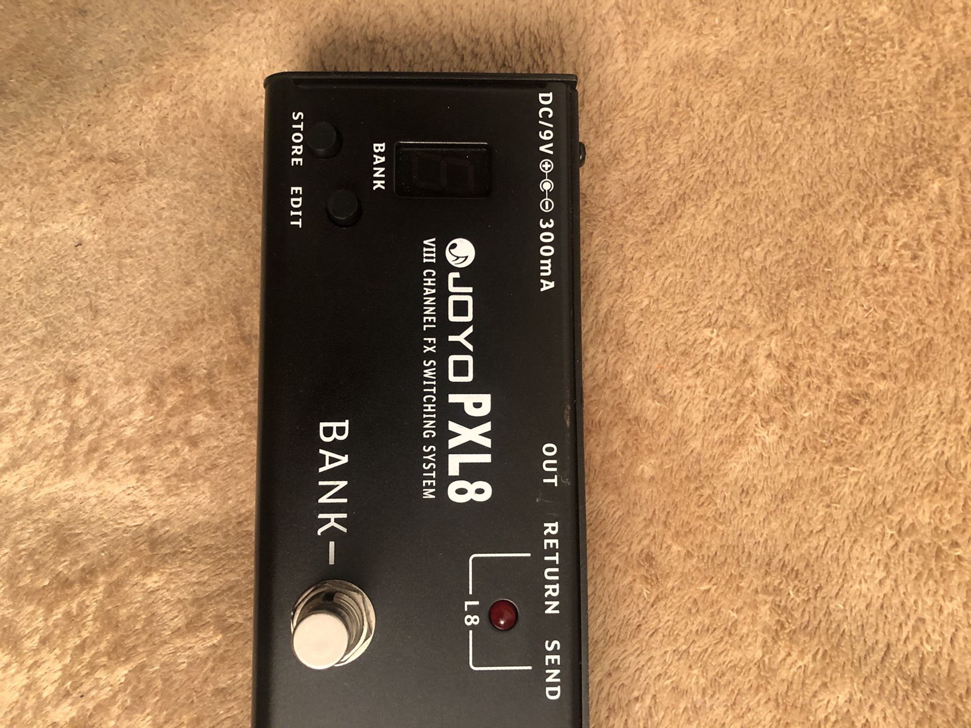 Guitar / bass effects pedal - foot stomp Switcher JOYO PXL8 like new