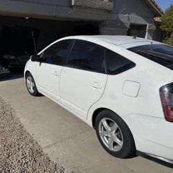 2005 Toyota Prius. 