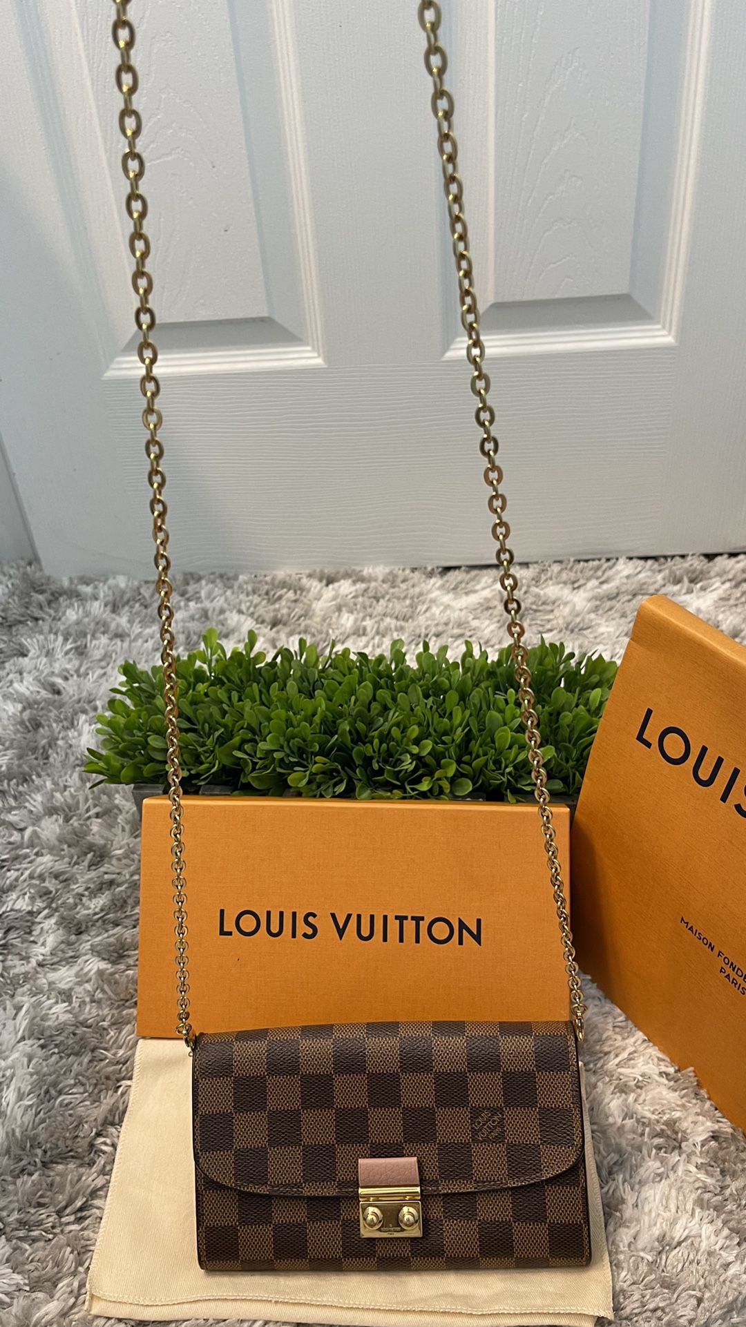 Authentic Louis Vuitton Damier Ebene Croisette Wallet On Chain