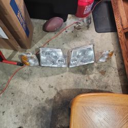 2001 Thru 2006 Explorer Headlights 