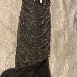 Fashion Nova Night Maxi Dress Size Medium