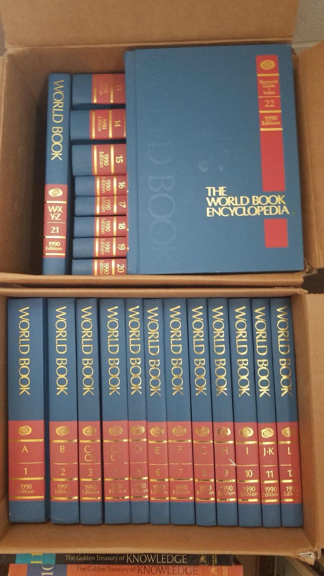 The World Book Encyclopedia 1990 edition