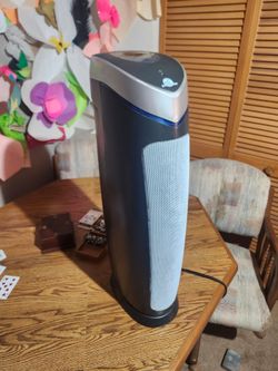 GermGuardian 5 -Speed Gray HEPA and UV Air Purifier (Covers: 915-sq ft ) non smoking/pet owning home