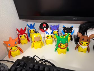 Pikachu Ponchos