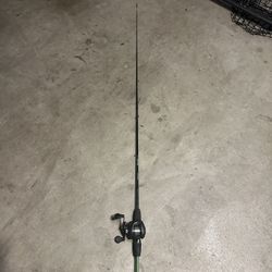 Bait Caster Fishing Pole