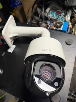 InVid PTZ Security Camera with Wall Mount