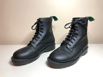 Solovair Black Greasy 8 Eye Derby Boot 8.5M/9.5W