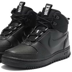Nike Path Winter Triple Black Sneaker Boots Men's Size 13 BQ4223-001 Athletic