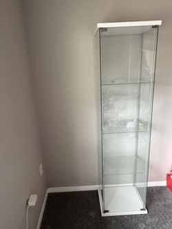 Glass shelf