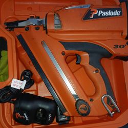 PASLODE 30" FRAMING GUN
