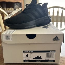 BRAND NEW Adidas Racer TR23 K Shoes