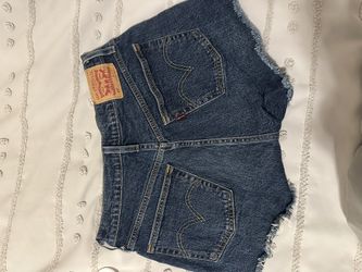 Levi Shorts