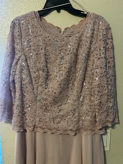 2 semi formal beautiful dresses size 14