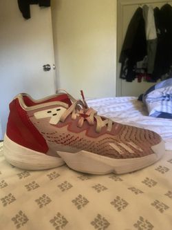 Don Issue 4 Adidas Basketball Shoe Pink/white