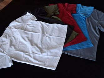Brand new Men's Quick Dry Workout T-Shirts Size M-L