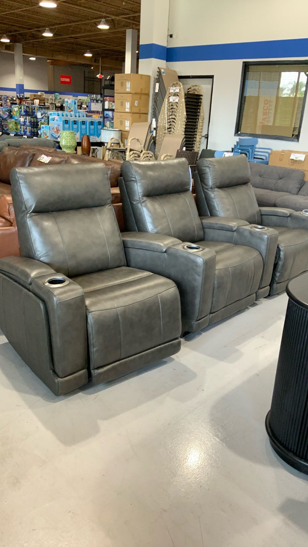 Isaac Leather Reclining