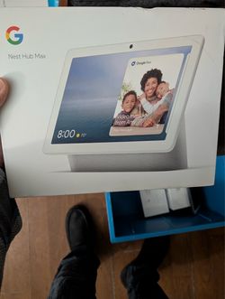 Google hub max with camera