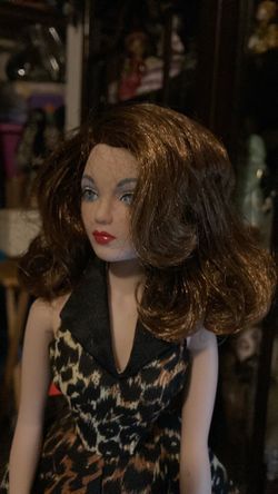 Gene doll brown hair