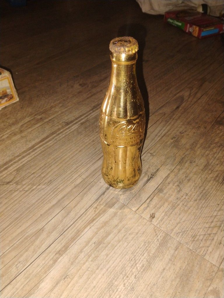 Coca Cola Gold Commemorative Bottle
