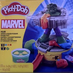 PlayDoh Marvel Hulk Smash & Squish Playset 
