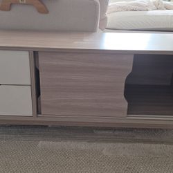TV Table 