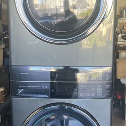 Electrolux Compact Stacked Washer & Dryer