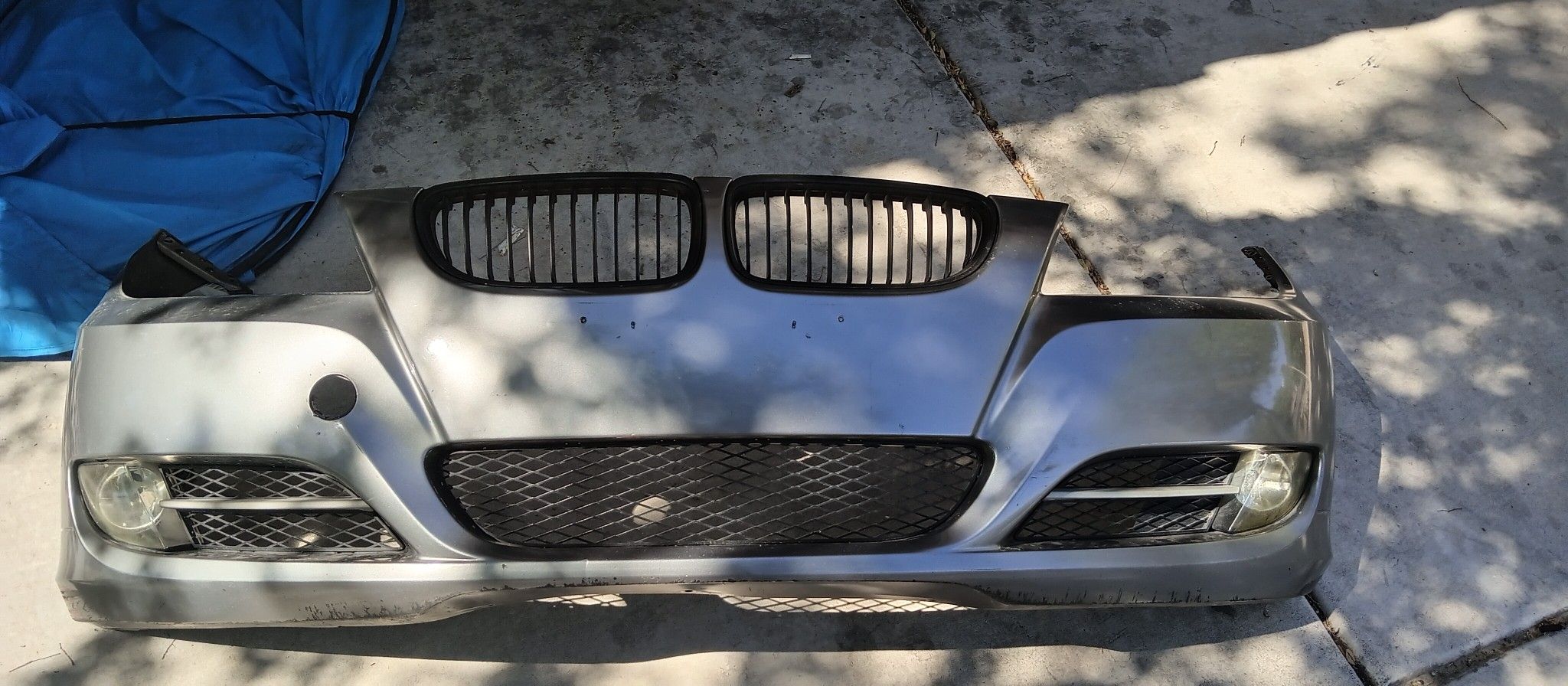 BMW 2009 335i Front Bumper for Sale in Las Vegas, NV - OfferUp