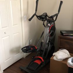 Near new Bowflex MAX Trainer 