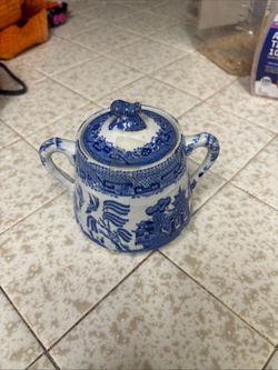 Antique blue willow sugar bowl