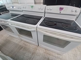 Used Electric Stoves different prices  325 iup to 450