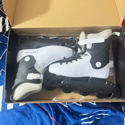 Rolling Bunny Blades Brand New Size 7