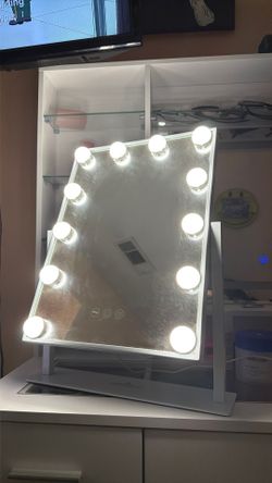 Hollywood Tri-Tone XL Make Up Mirror