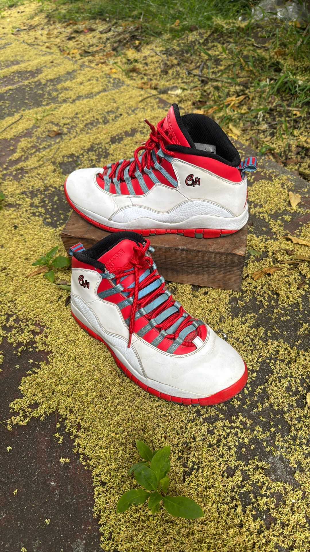 Air Jordan 10 Retro City Pack/Chicago Size 11