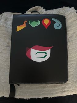 Pokémon Eevee & Elemental Stones Zippered 3-Ring Card Binder (9-Pocket)