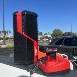 Milwaukee Bluetooth Speaker With Batter And Charger