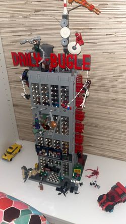 LEGO Daily Bugle + Extra Marvel Set