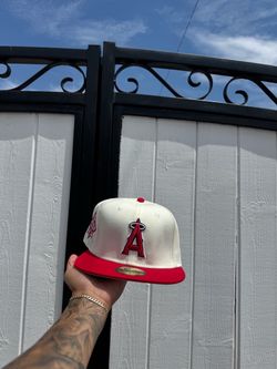 Angels hat