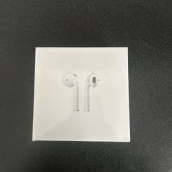 Restored Apple Airpods (2nd Generation) with Charging Case - White (Refurbished)
