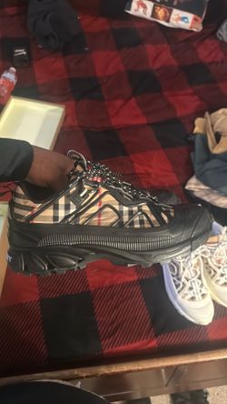 Burberry Size 11