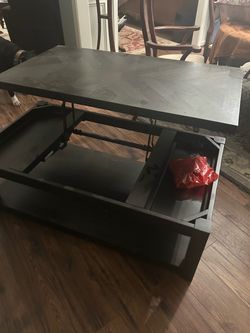 Lift Top Coffee table with matching end tables