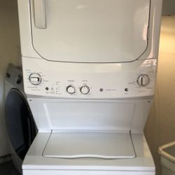GE Washer and Gas Dryer Stackable Laundry Center