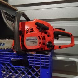 Husqvarna 240 Chainsaw