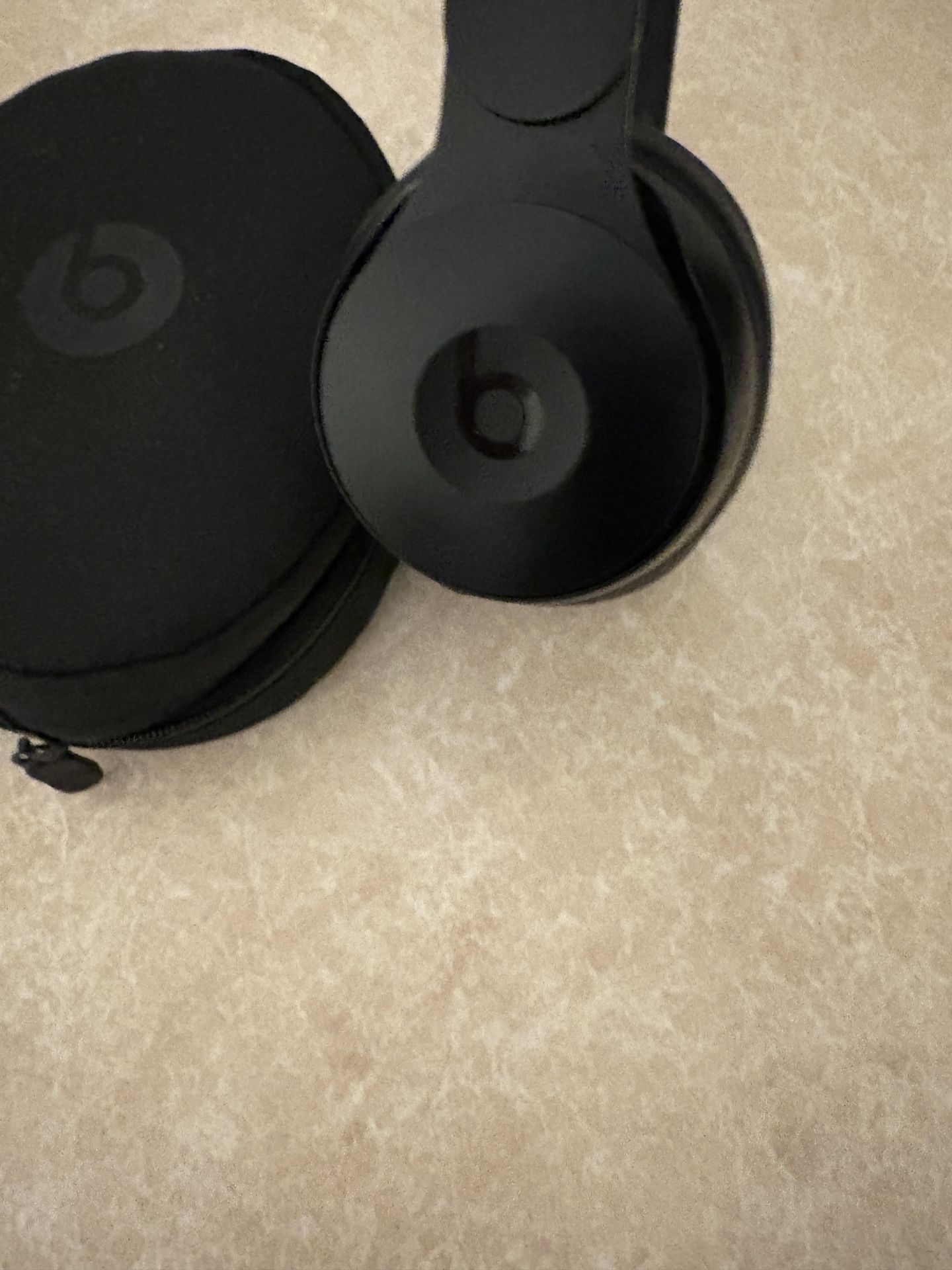 Solo Pro's Headphones