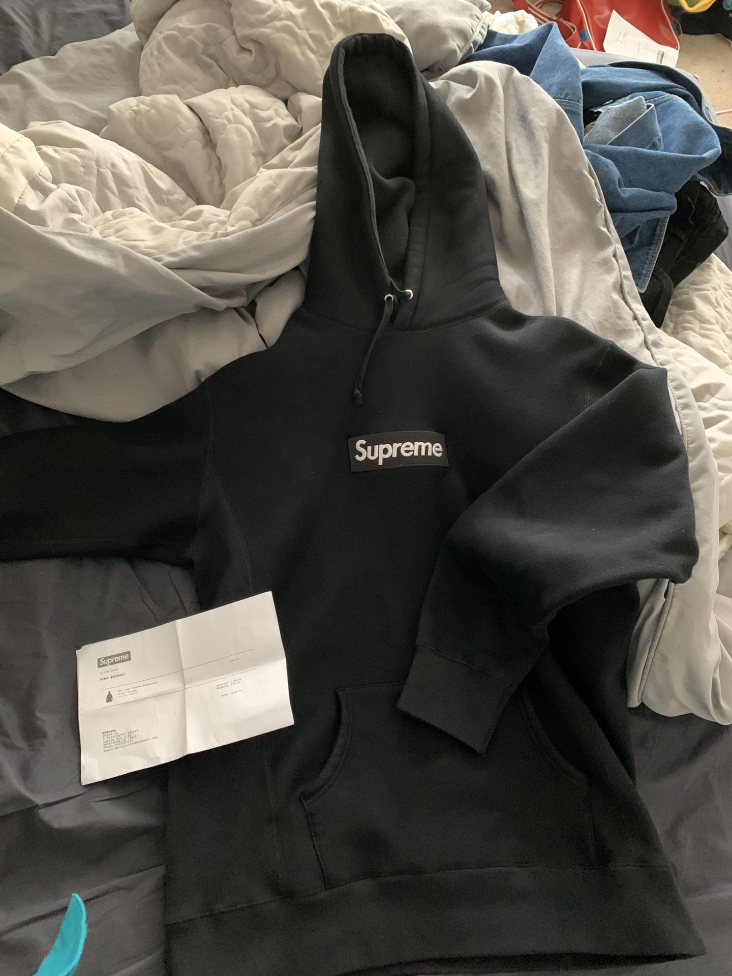 2016 Supreme Black Box logo hoodie