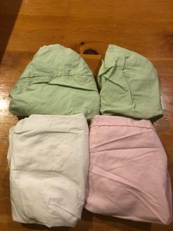 4 Bassinet sheets
