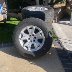 2016 Chevy Colorado  Tires. (4)