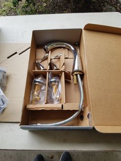 Bathroom Sink Faucet - Hansgrohe Axor